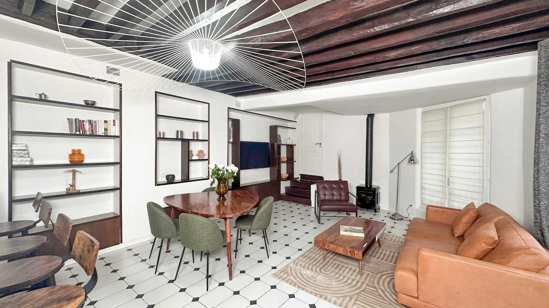 شقة Modern & Spacious Near Le Marais باريس فرنسا