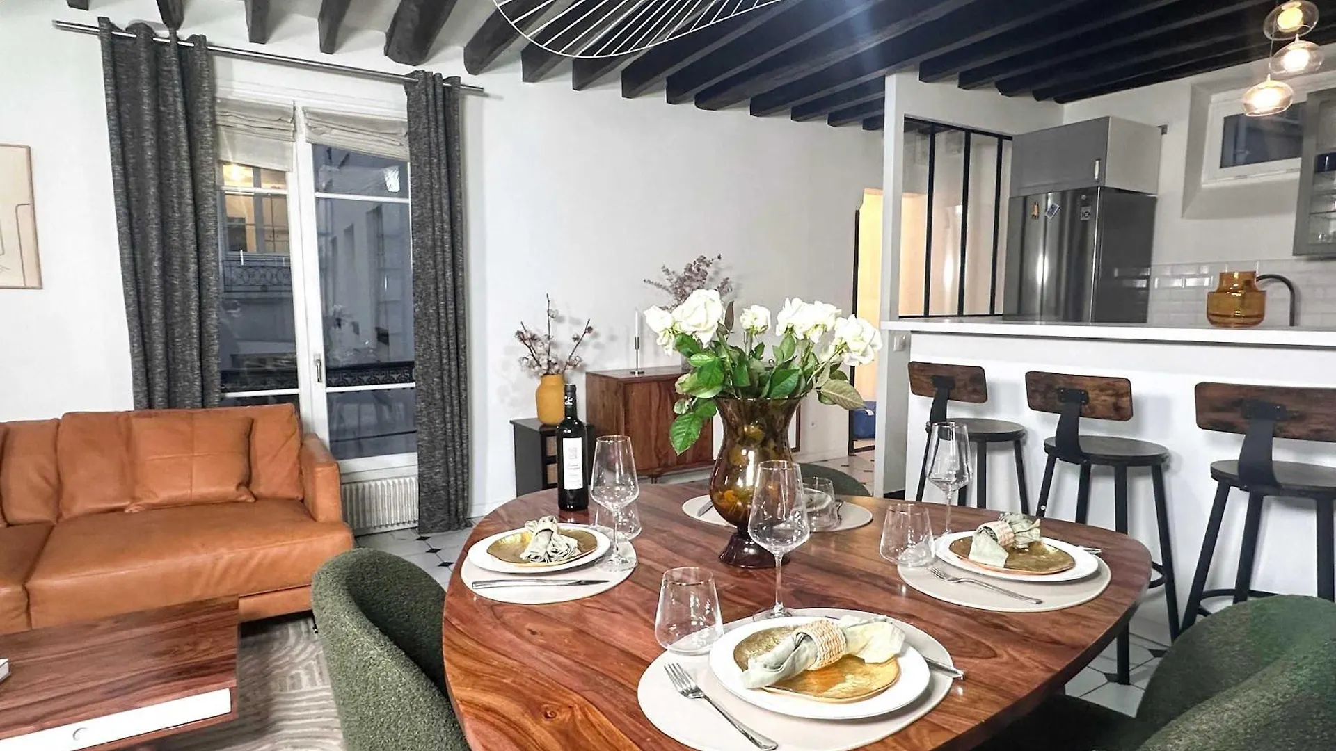Modern & Spacious Near Le Marais Apartment Paris 0*,